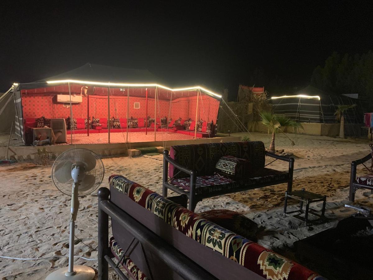 Royal Tours Permanent Camp Hotel Umm Lajj Exterior photo
